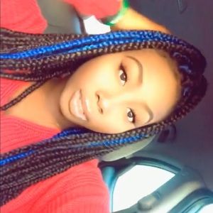 Meet your Posher, Divine